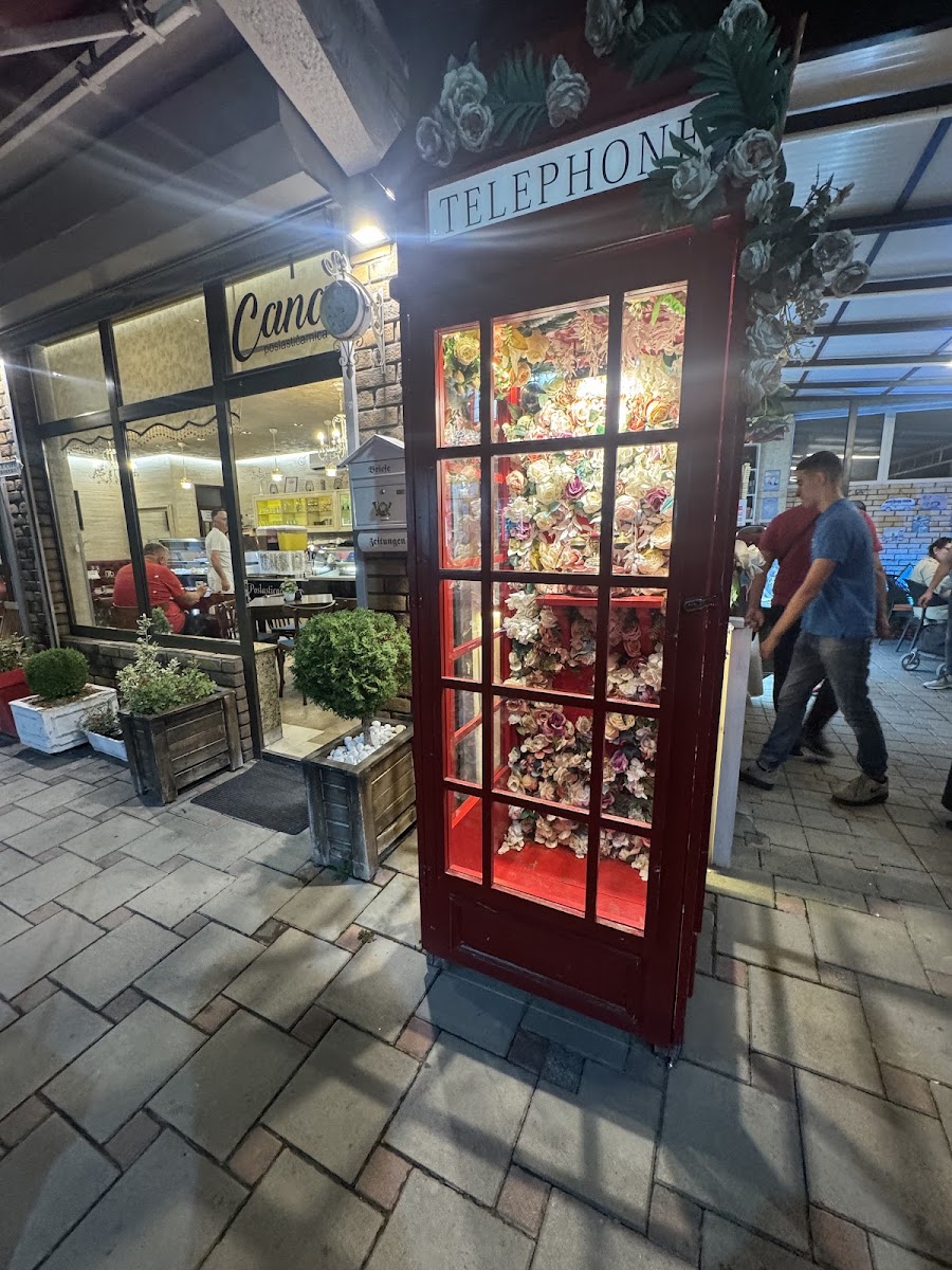 Cana slastičarnica, Mitrovačka ulica, Novi Pazar